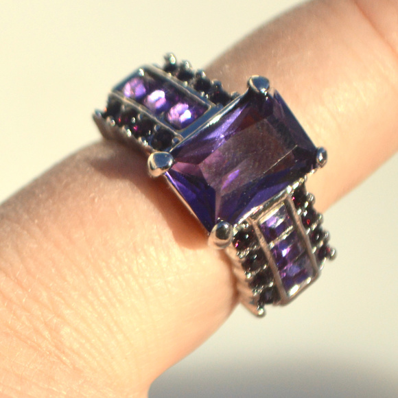 Purple Amethyst White Gold Fill 18k Ring Cocktail size 8 Dinner Lab Created Gift - Picture 4 of 7